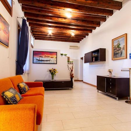 Art Dreams Apartment Dimora Casanova Venesia Bagian luar foto