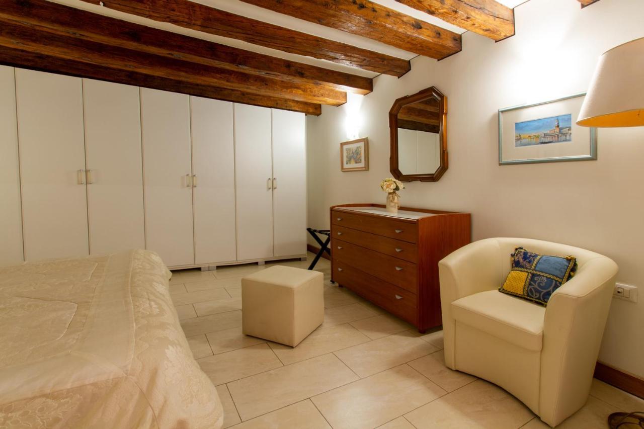 Art Dreams Apartment Dimora Casanova Venesia Bagian luar foto